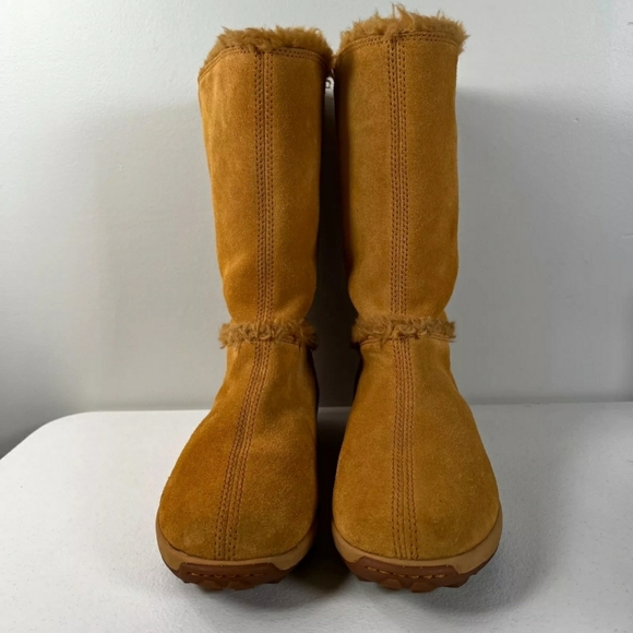 Timberland Tan Wheat MukLuk Suede Winter Fleece Shearling Boots Women Sz 7.5 M - Picture 2 of 8